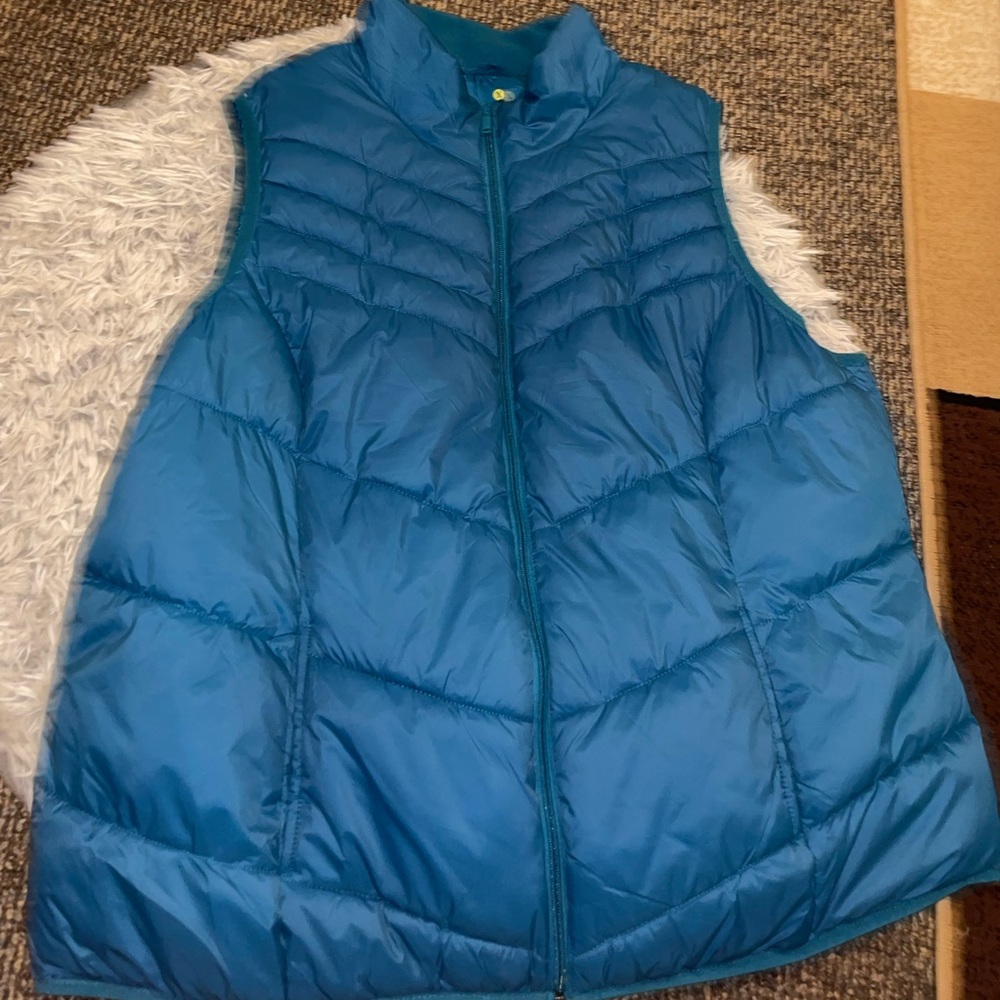 Blueish Green Vest